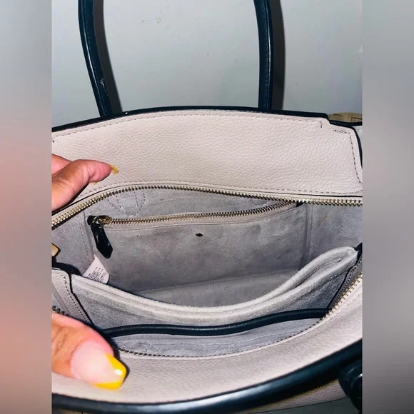 ♠️ Kate Spade Medium Satchel ♠️ - Picture 6 of 10